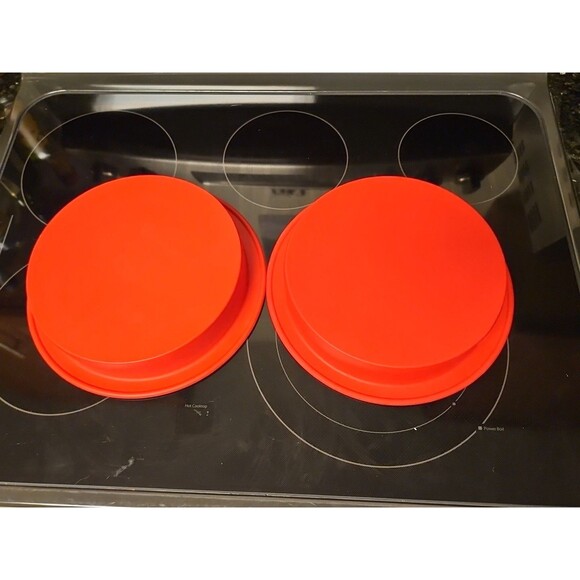 Set of 2 Red KitchenAid Silicone Cake Pans 9 Inch Round Very Nice - Picture 5 of 5